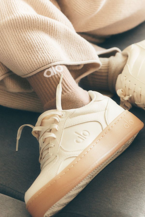 Recovery Mode Sneaker Clay