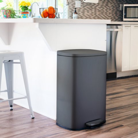Qualiazero 13.2 Gallon Kitchen Trash Can Matte Grey