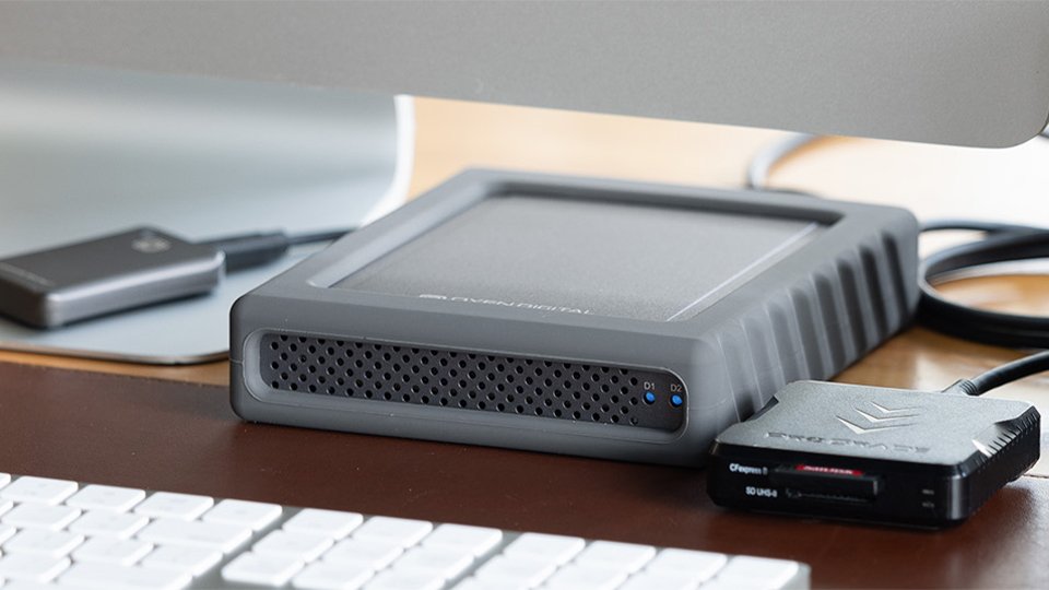 Oyen-Digital-MiniPro-RAID-V4-2-Bay-USB-C-3.2-Gen-2-Enclosure.jpg