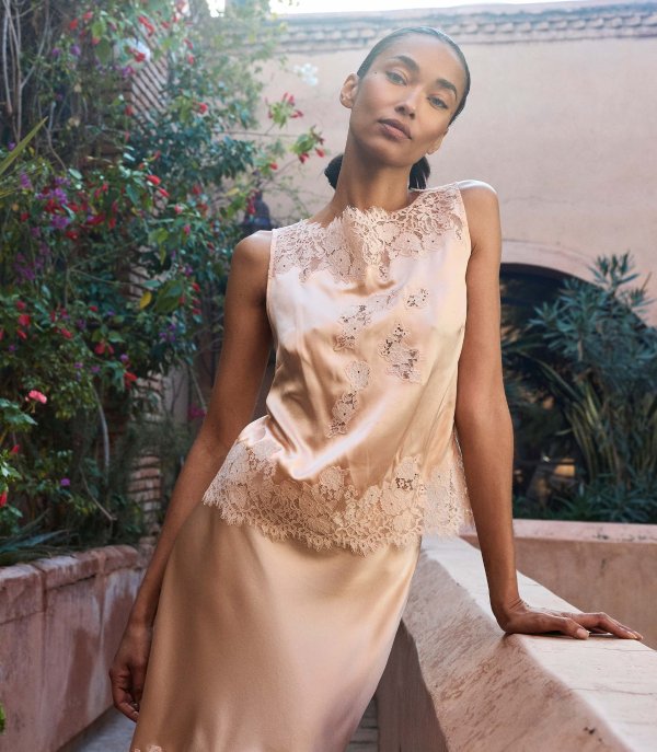 DÔEN Viviane Top Peach Sorbet Silk Satin