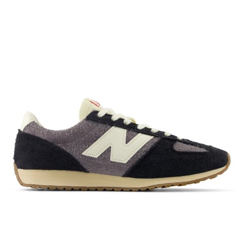 New Balance2 for $50, 3 for $130471 Model