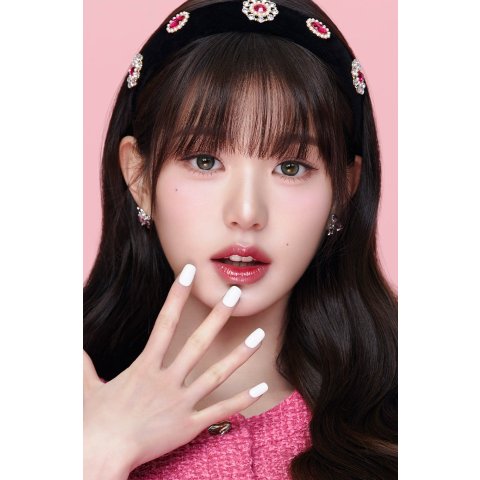 Hapa Kristin Dolly Kristin Gray Contact Lenses