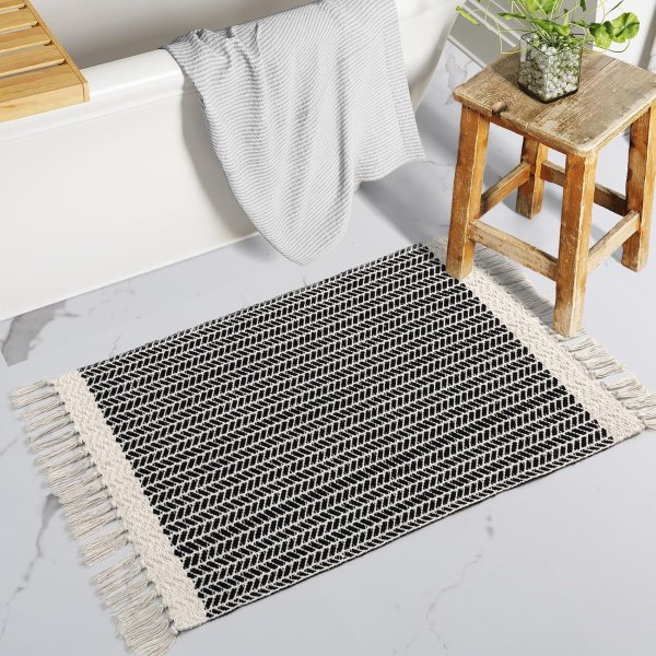 Lahome Belle 2x3 Door Mat Woven Cotton Black and White