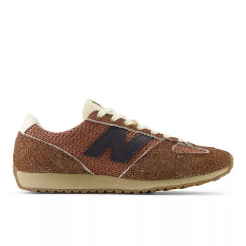 New Balance2 for $50, 3 for $130471