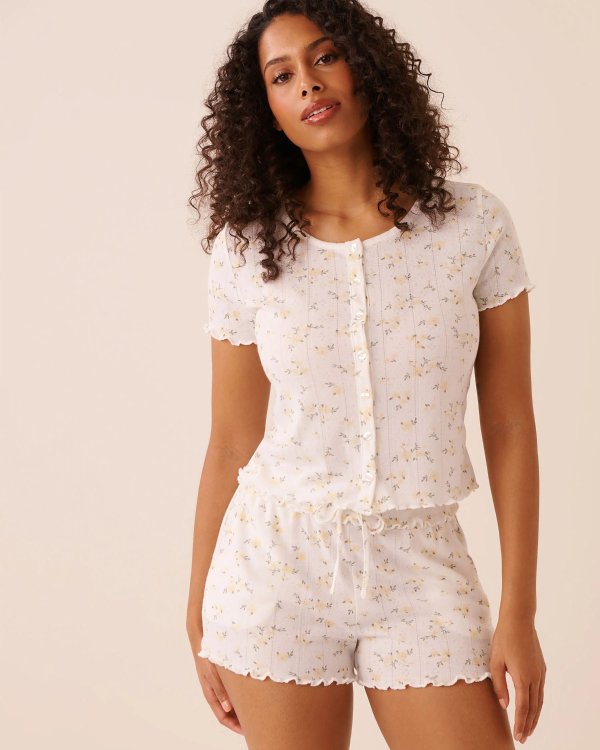 La Vie en Rose Floral Print Ruffle Hem T-shirt
