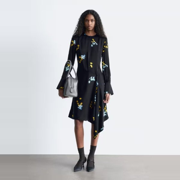 Up to 60% Off& Other Stories Dresses & Skirts Sale