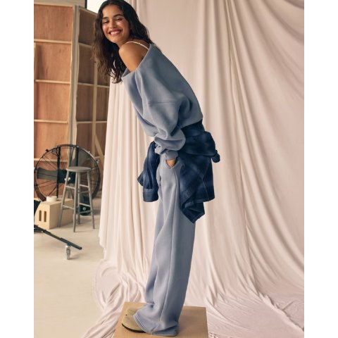 Abercrombie Women s High Rise Wide Leg Sweatpant