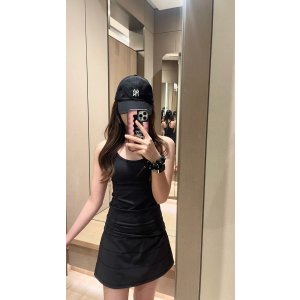 自带胸垫！不打折也会买lululemon Ebb to Street 轻支撑 女款背心