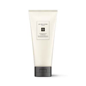 Jo Malone 英国梨与小苍兰去角质沐浴露
