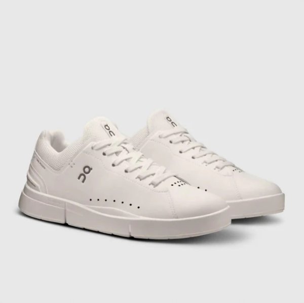 Roger Advantage Women’s Sneakers All White