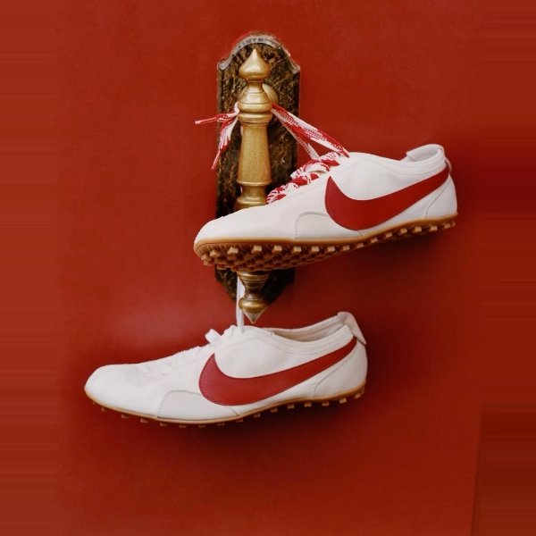 Great FindsNike Lifestyle Sneakers