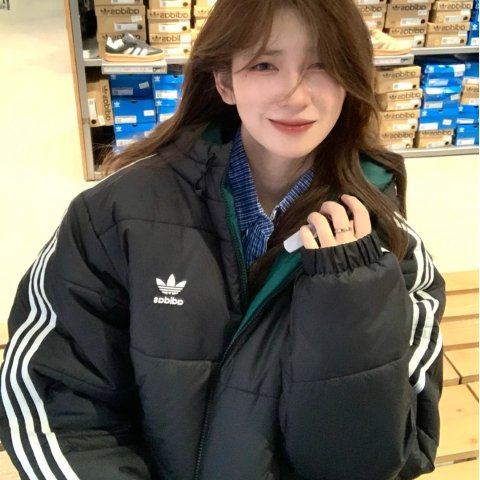 adidas Originals妹子拍大码 太划算了!adidas Adicolor 夹克 儿童