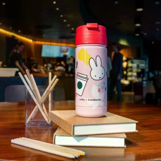 抢钱天团来了！星巴克 × Miffy联名...