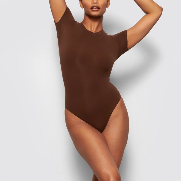 Up to 40% OffSKIMS Fits Everybody T-Shirt Bodysuit