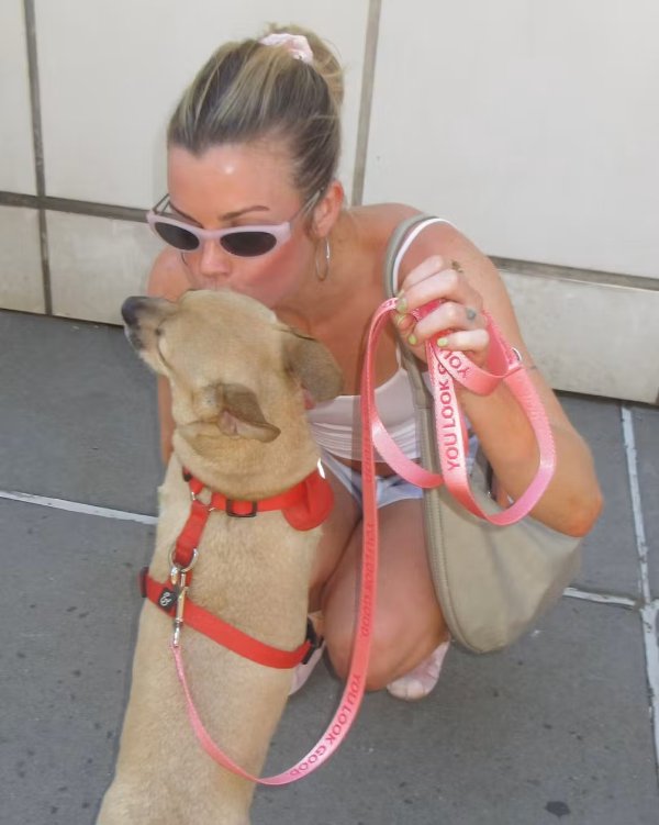 You Look Good Leash