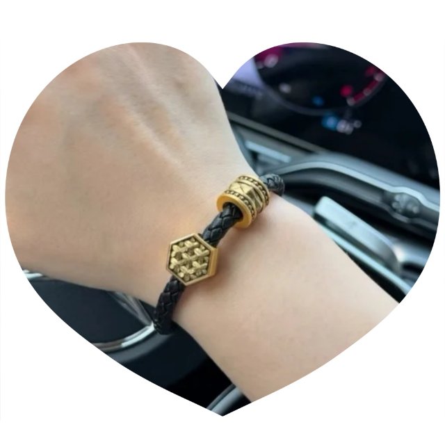 剧粉得到~小田同款周生生锁子纹转运珠🌸_1_冰糖_来自小红书网页版 (1)_副本.jpg