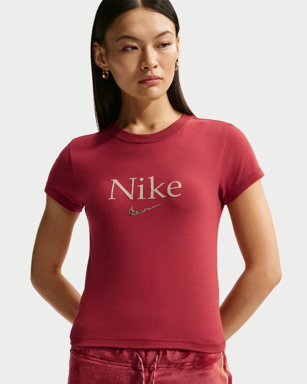 Sportswear 女款短款T恤