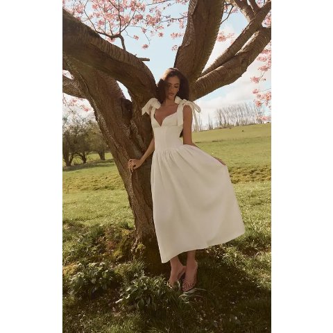 PrettyLittleThingWhite Corset Skater Midaxi Dress