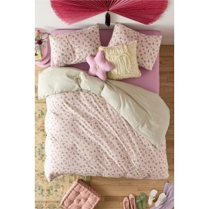 Urban Outfitters Maise 可翻转花卉被套