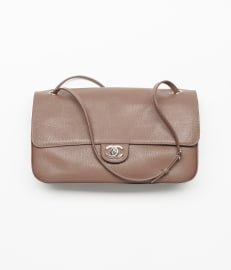 Maxi Flapbag Grained Calfskin Light Brown
