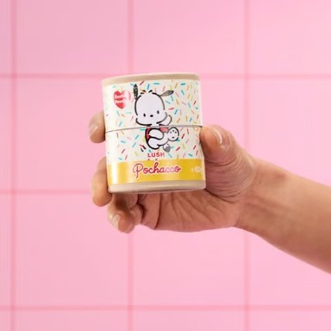 LUSH Pochacco Scented Dusting Powder