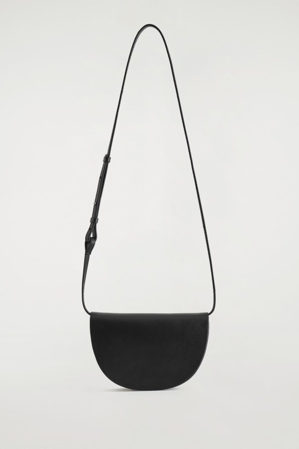Curved Crossbody Bag Leather Black