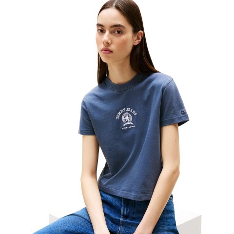 Women s Graphic Tee Embroidered Crest