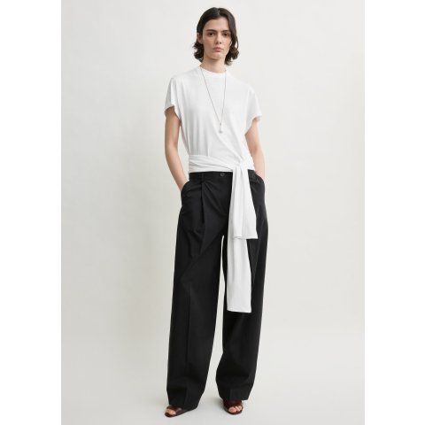 Single Pleat Cotton Trousers Black