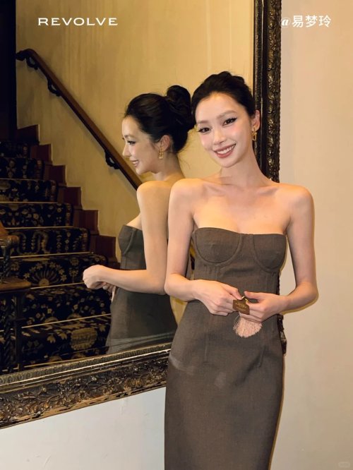 修身羊毛混纺西装裙