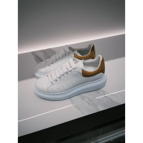 Alexander Mcqueen 553770WIAJW9900 白色运动鞋