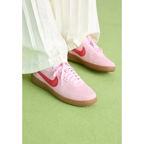 NikeFIELD GENERAL 粉色休闲鞋