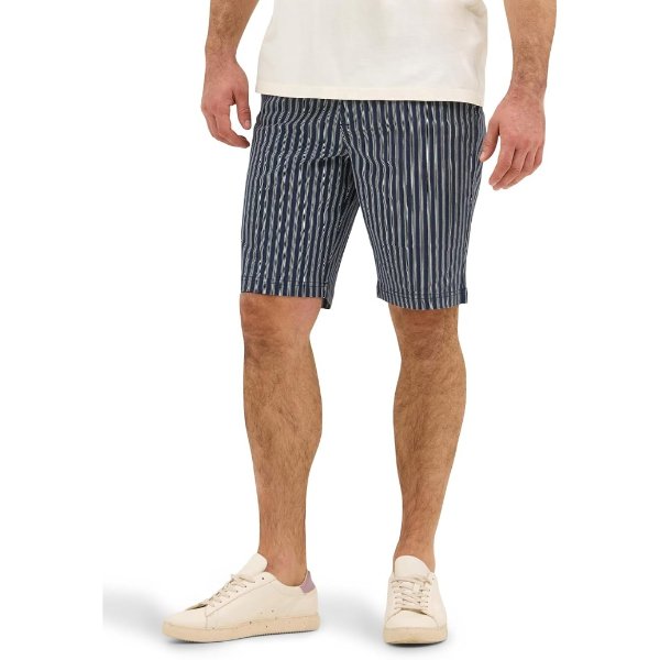 Lee Men s Extreme Motion Flat Front Short