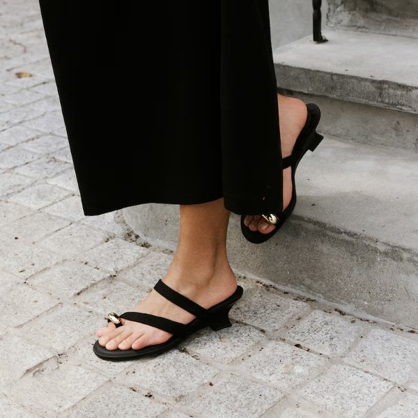 Eden Toe Ring Sandals Black EU43