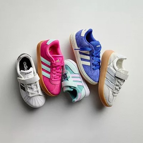 满$100省$30adidas 儿童运动鞋服特卖