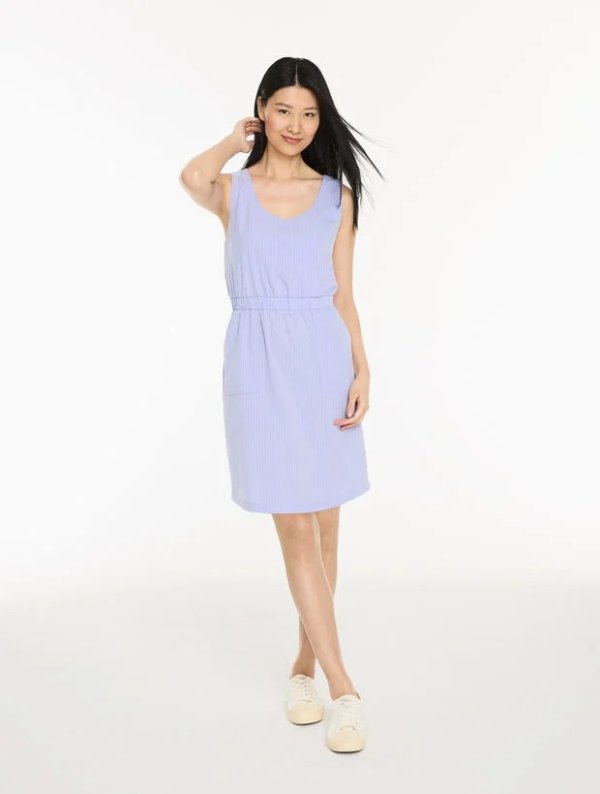  Sleeveless Stretch Seersucker Dress