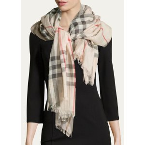 Burberry Giant 格纹羊毛真丝纱巾