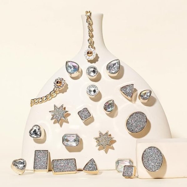 Plastic Sparkling Shoe Charms 22 Pieces