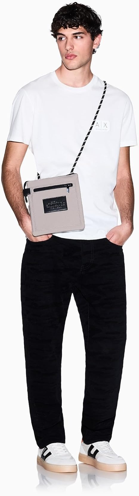 Armani Exchange 橡胶Logo T恤