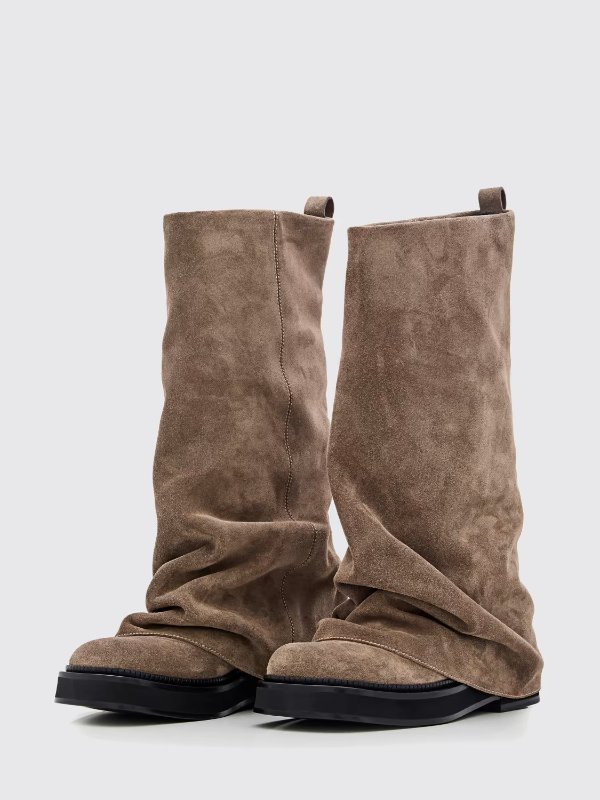 Robin Crinkled Suede Boots Beige