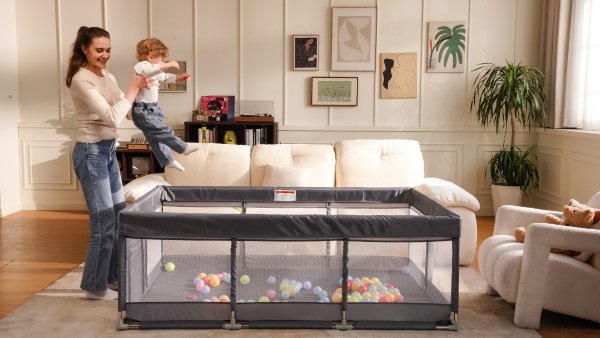 Babyeap Baby Playpen 50"x50" Black