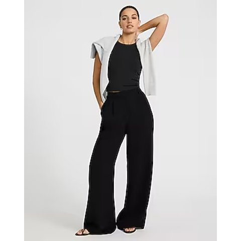 Signature High Waisted Relaxed Trouser