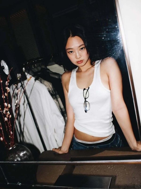 罗纹背心 jennie同款