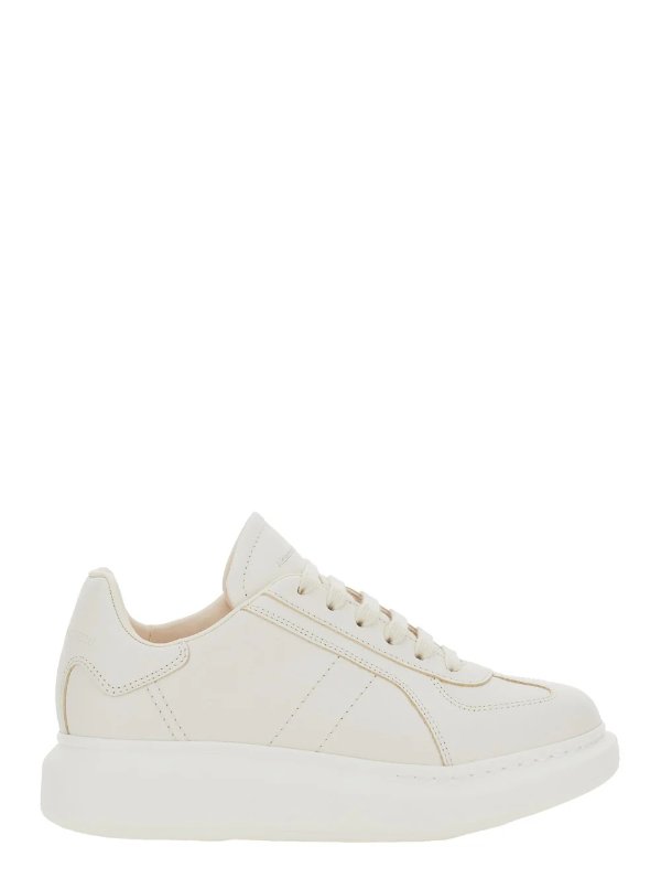  White Sneakers Logo Patch