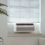 Hisense 8000BTU 智能变频窗式空调 仅限店内购买
