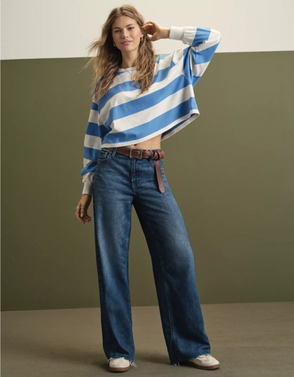 Super High-Waisted Wide-Leg Jean