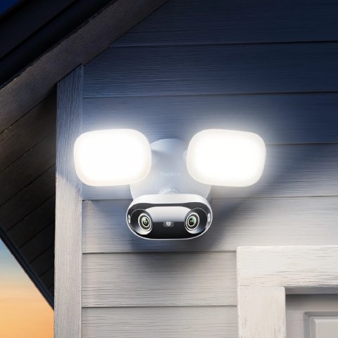 Reolink Elite 4K Dual-Lens Floodlight Camera