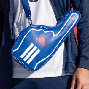 adidas 足球斜挎包 4L