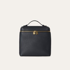BACKPACK $3900