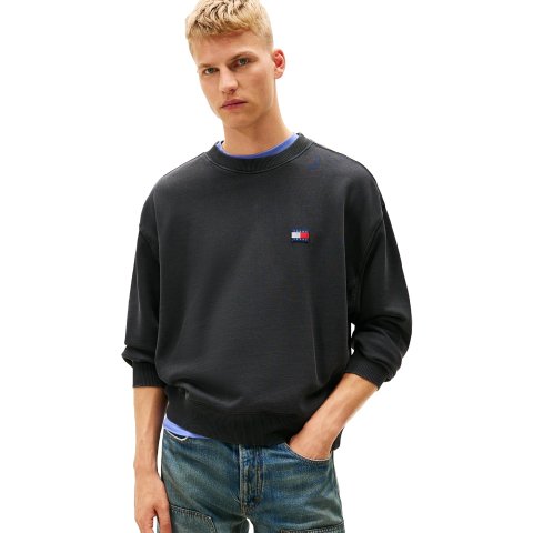 Tommy Jeans Men s Embroidered Logo Crewneck Sweatshirt