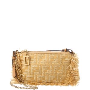 Fendi Baguette FF提花拉菲草手包